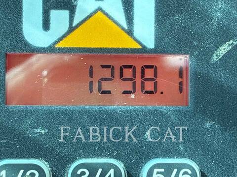 Cat 226D3, Skid Steer Loader, 1298 hours, S/N: EK503558, 2025 - Image 5