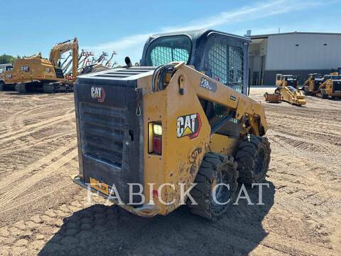 Cat 236D3 C3H2, Skid Steer Loader, 3106 hours, S/N: R4D00441, 2024 - Image 3