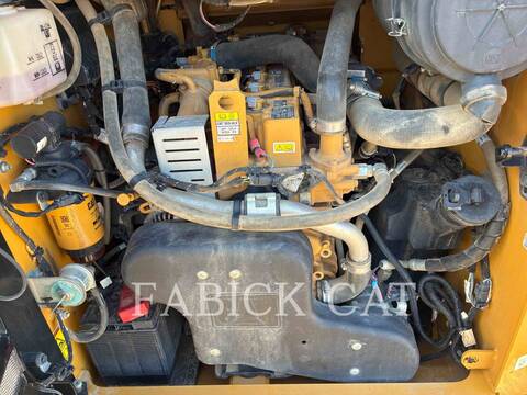 Cat 279D3 C3H2, 2159 hours, S/N: RB903943, 2022 - Image 7
