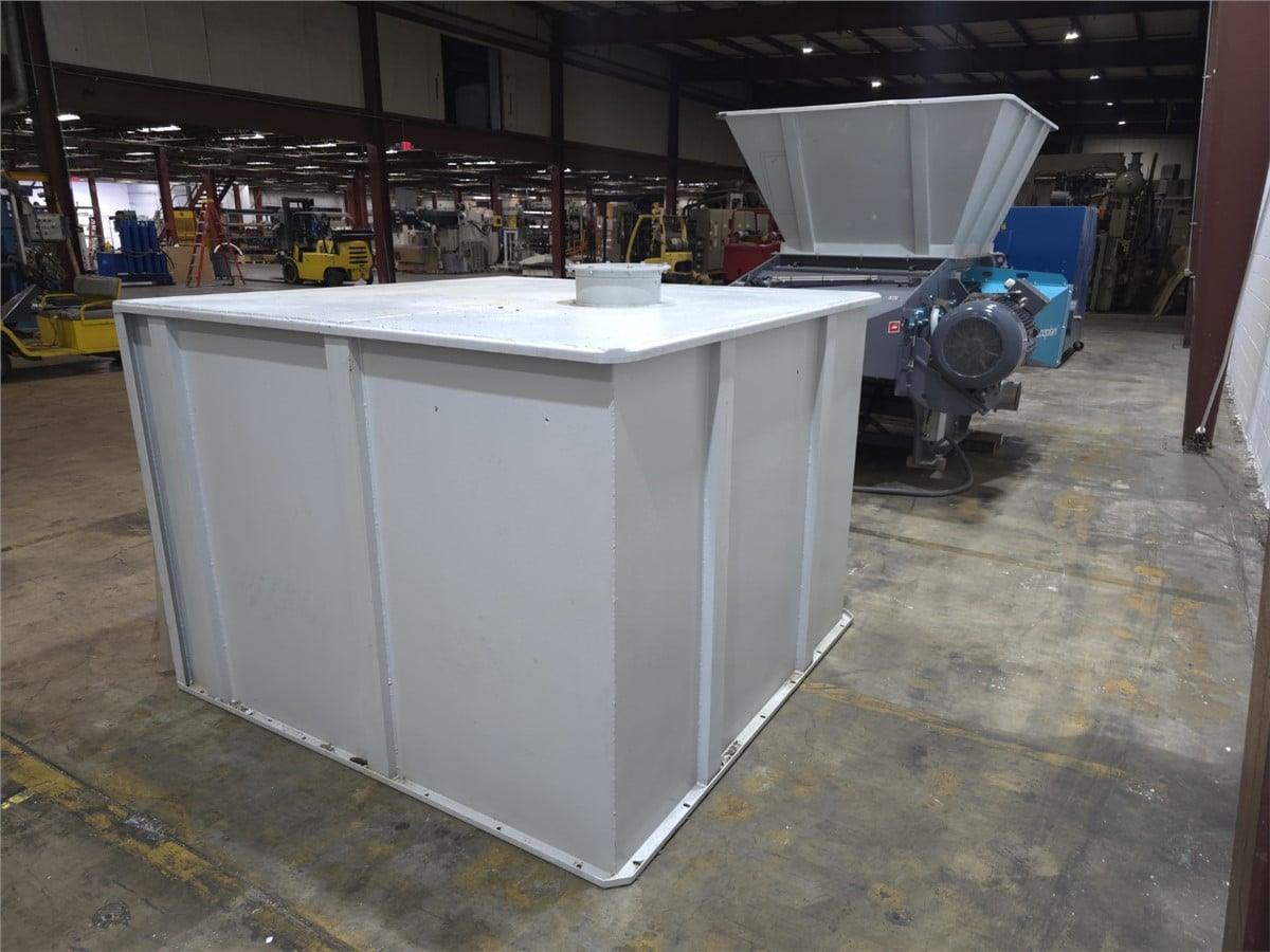 Vecoplan #VAZ-1300-M-FF, 52" x 58" shredder, 150 HP, 15" rotor diameter, 145 RPM, 1.5" screen, water cooled - Image 6