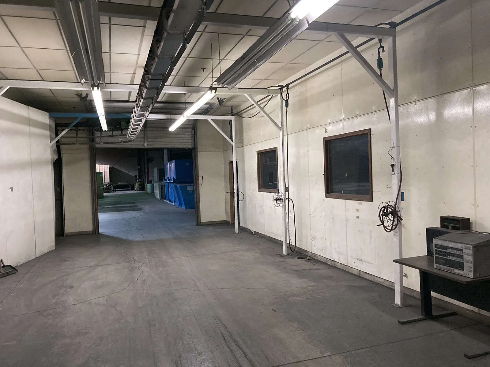 Powder coat finish line, 5-stage washer, iHEi natural gas bake & dry-off ovens, Nordson batch booth, 14 FPM - Image 1