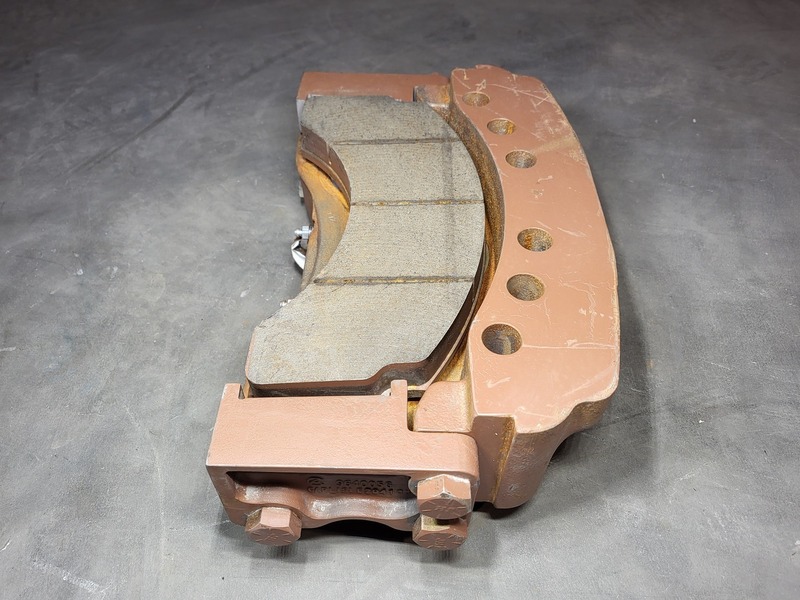Carlisle #9640055, Disc Brake Caliper Assembly - Image 4