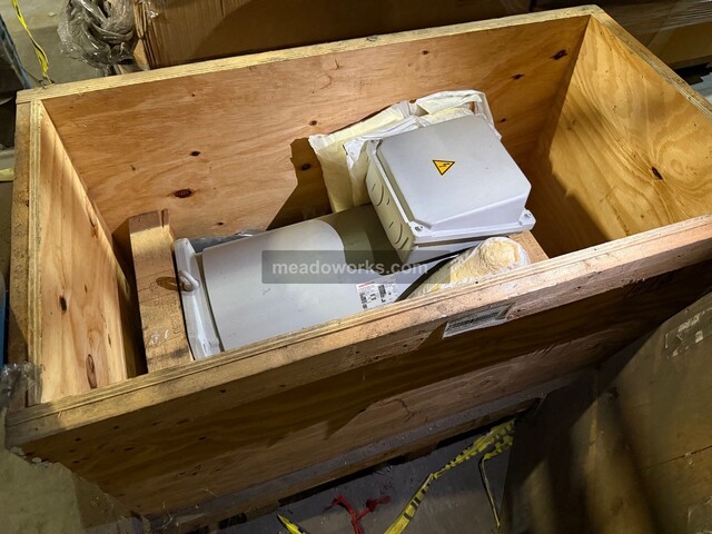 100 HP 2950 RPM Oswald #FQD16.3W-B5, AC Electric Motor, 380 Volts, 148 amps, 4-pole, 3PH - Image 2