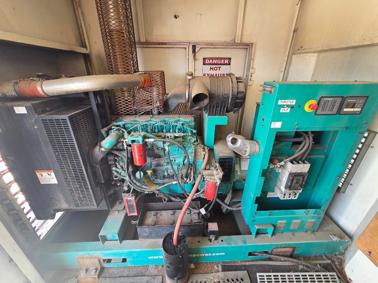 180 KW Cummins #DSGAE, diesel generator set, 480 Volts, 3-phase, 2012 - Image 4