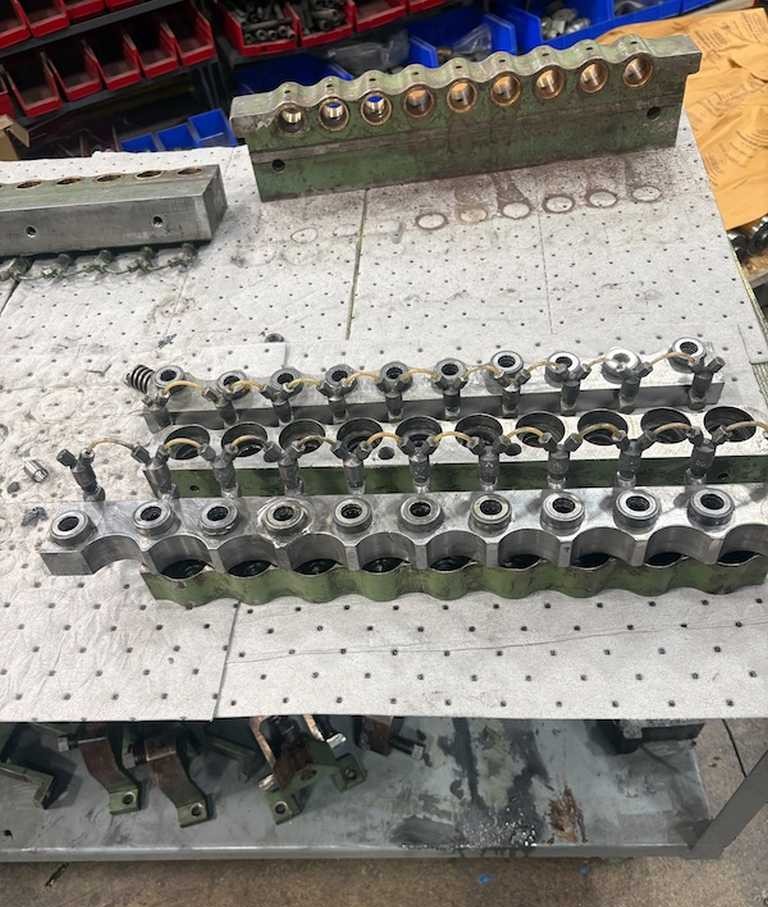 60" Herr Voss, leveler rolls - Image 3
