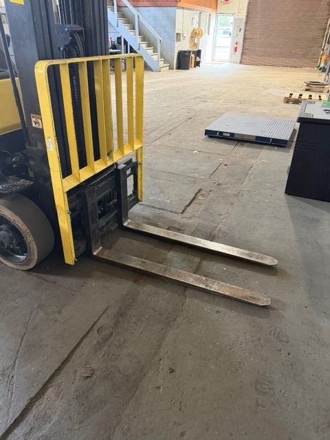 4500 Lb. Hyster #S50FT, LP Forklift, 48" fork, 3 stage, 13222 hours - Image 3