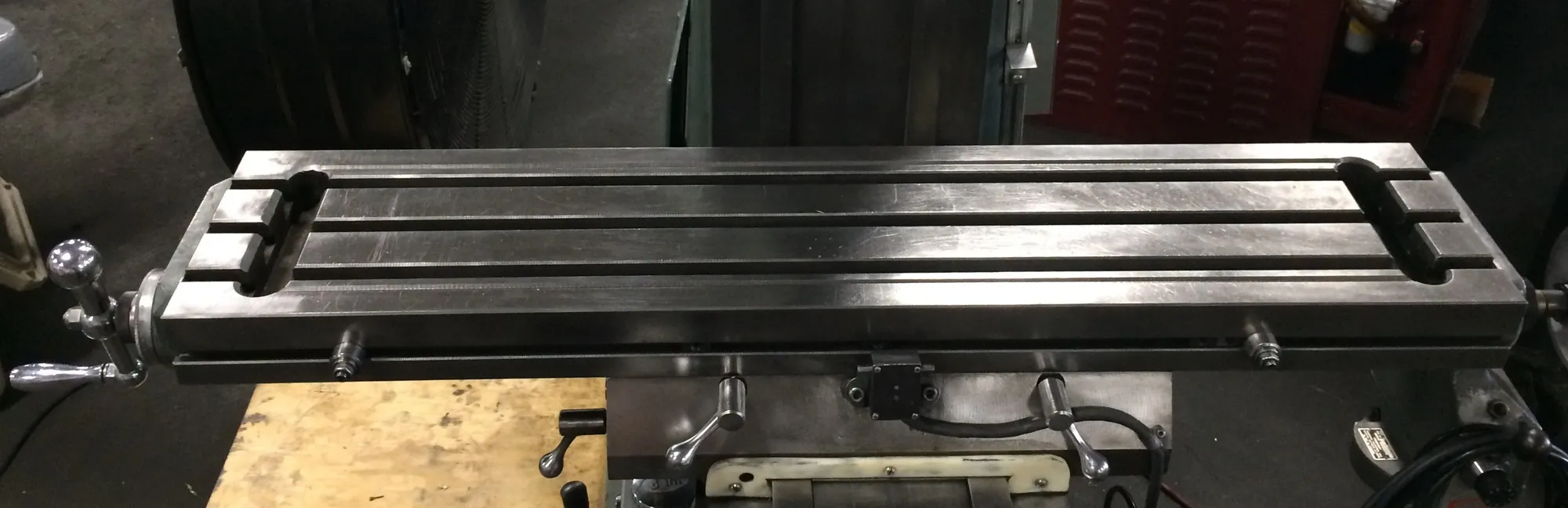 MSC #951710, Vertical Knee Mill, 9" x 42" table, 30" X, 13" Y, 16" Z, 2 HP, 4800 RPM, digital read out - Image 6