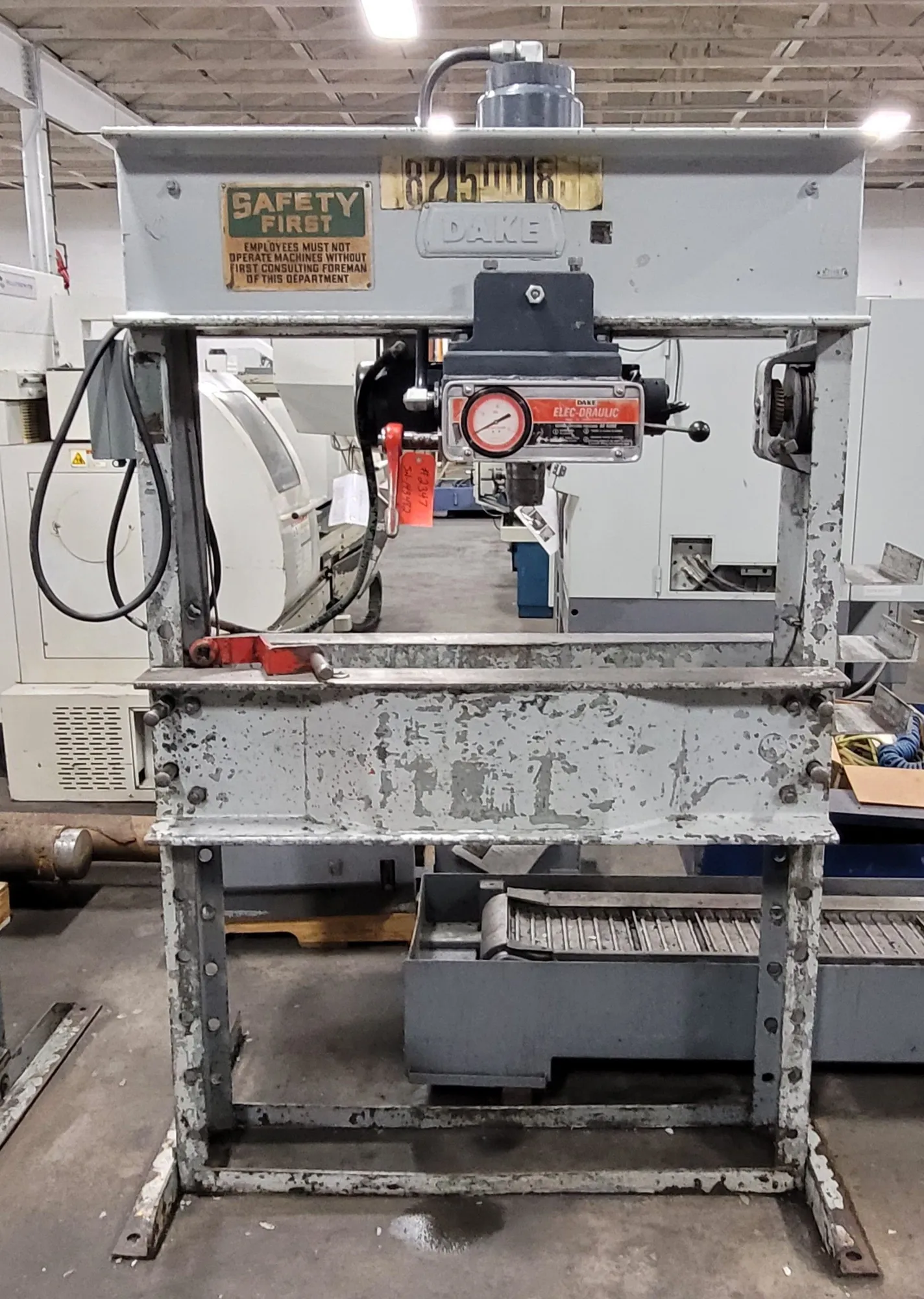 75 Ton, Dake #5-075, Elec-Draulic H-frame press, 10" ram travel, 44" between uprights, 2 HP (2 available) - Image 2
