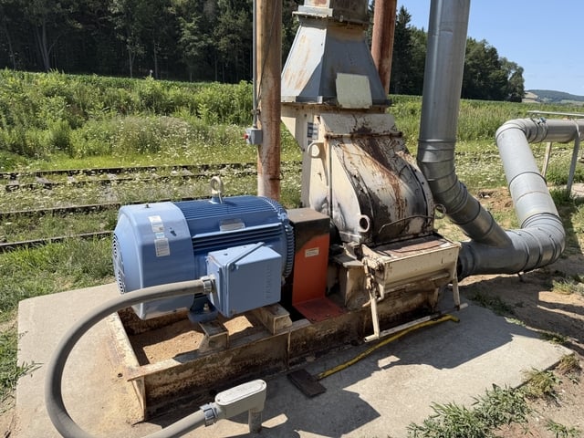 Schutte #1380, Vertical Grinder with 125 HP Motor - Image 2