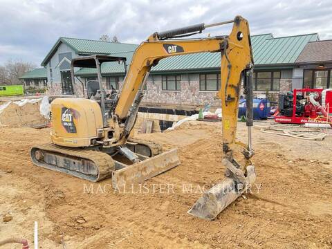 Caterpillar 305.5E2CR, 1019 hours, S/N: EJX00924, 2015 - Image 2
