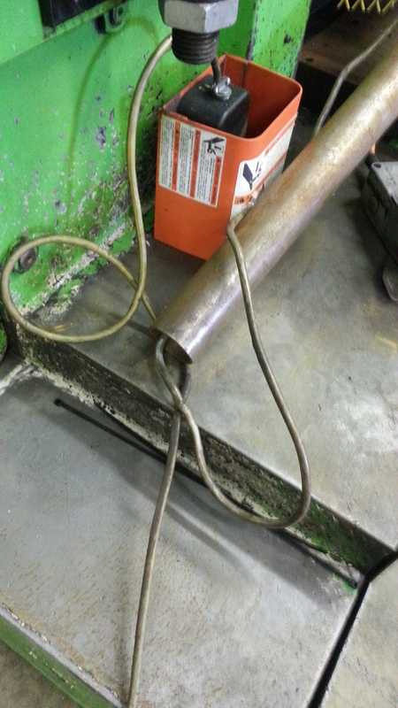 8" x 8" x 9/16" Mubea #KLSH-1100, 120 ton, 1-5/8" round bar, 20 HP, 1981, #83106 - Image 3