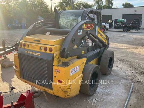New Holland Ltd. L328, Skid Steer Loader, 4450 hours, S/N: NLM483504, 2020 - Image 3