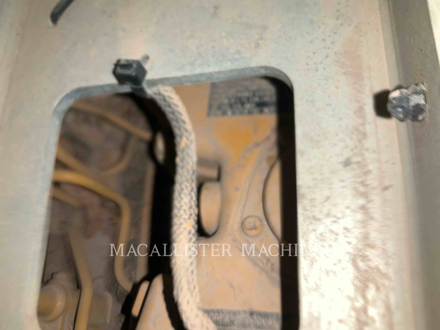 Caterpillar 299D2 AHQ, 2362 hours, S/N: FD200945, 2016 - Image 8
