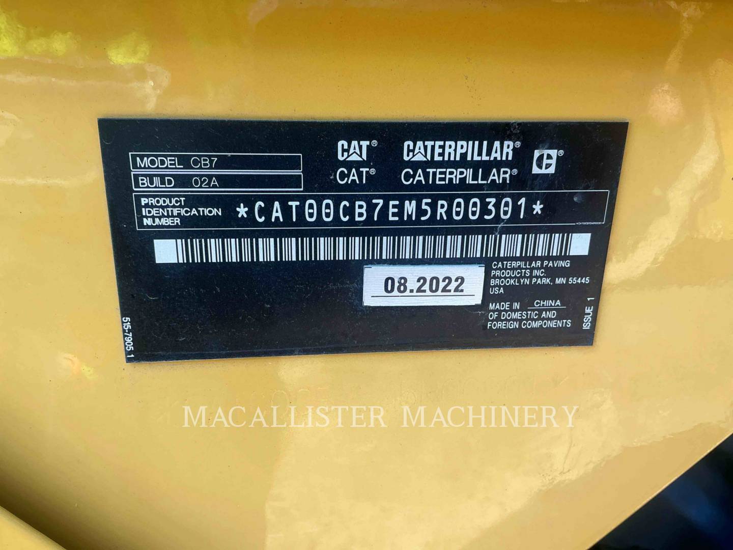 Caterpillar CB7, 719 hours, S/N: M5R00301, 2022 - Image 6