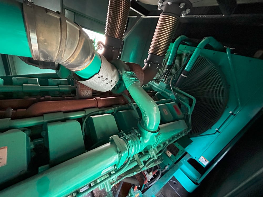 1250 KW Cummins #KTA50-G3, DFLC Standby Diesel Generator, 277/480 Volts - Image 9