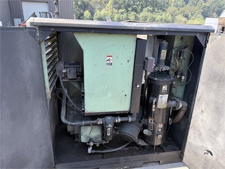 217 cfm, 135 psig, Sullair #4500-VSD, rotary screw air compressor, 100 HP, 460 V., 3 Ph., variable speed - Image 3
