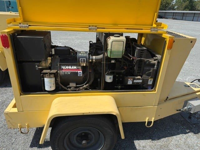 10 KW CK Power #CKH-4310, mobile diesel generator set, 120/240 Volts, 1-phase, Kubota V1305 engine - Image 9