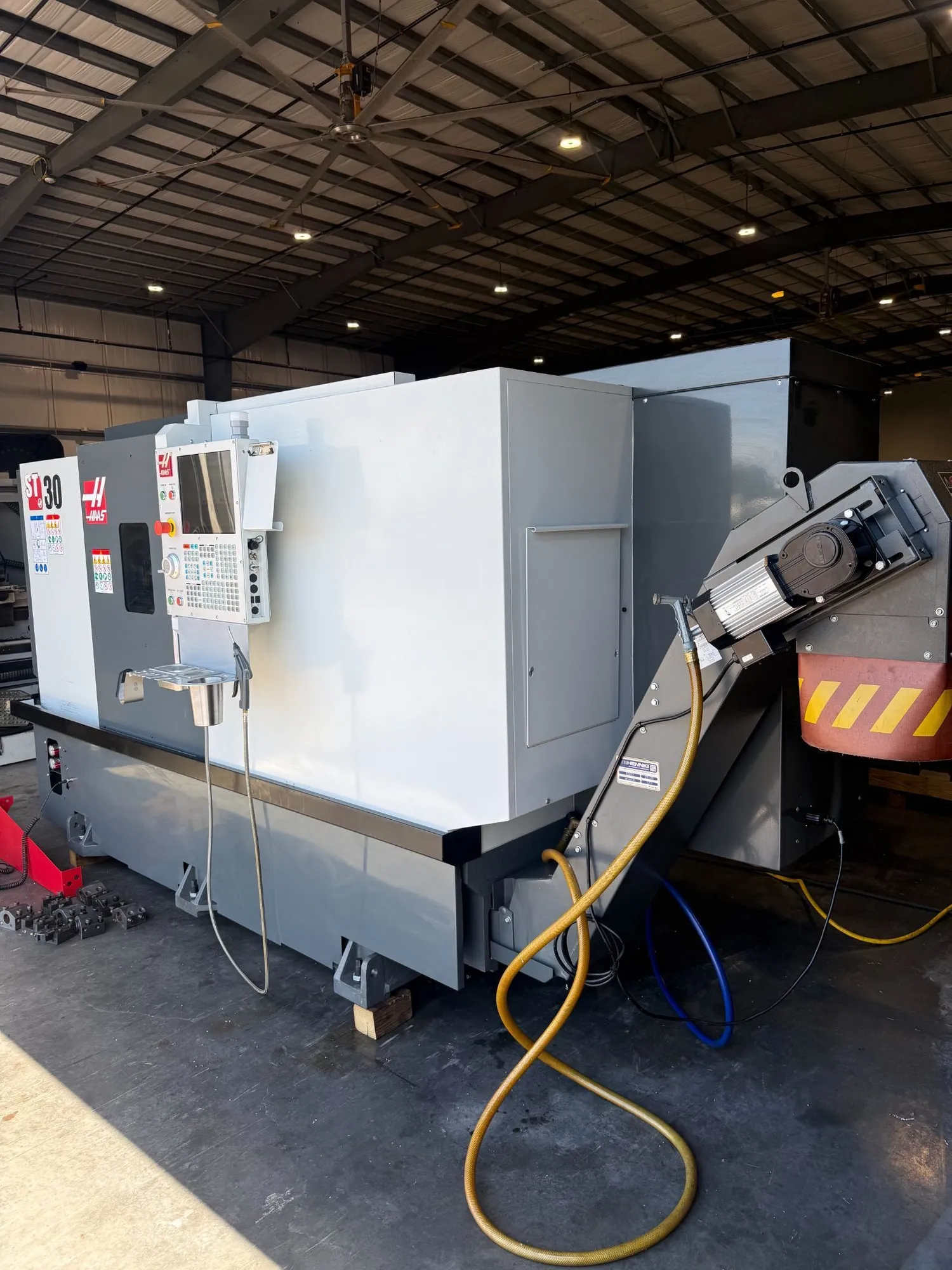 Haas #ST-30, CNC lathe, 21" swing, 10" 3-jaw chuck, 3" bar, 3.5" bore, 32.5" length, 3400 RPM, A2-6, 12 - Image 3