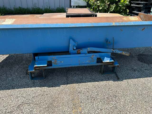 Dump Hopper w/ Fork Pockets, 129" L x 41" width x 33" H outside dimension - Image 5