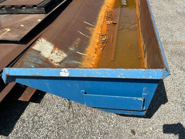 Dump Hopper w/ Fork Pockets, 129" L x 41" width x 33" H outside dimension - Image 7