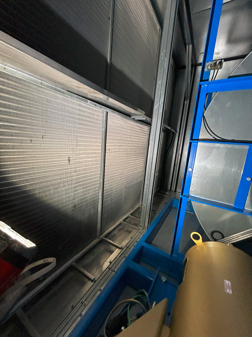 Carrier/Comefri Commercial Chilled Water Air Handling Unit - 60 HP, ~25,000-40,000 CFM Class, 3x - Image 7