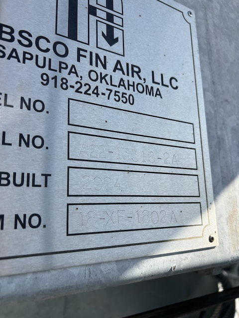 1589 sq.ft., 50 psi, Fabsco, air fin cooler, 33614 ext. sq.ft., Carbon Steel, 24' tubes, (2) 10 HP fans - Image 2