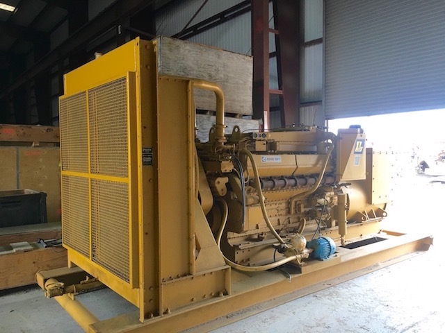750 KW Caterpillar #SRCR, diesel generator set, 938 KVA, 460 Volts, 1800 RPM, 3 phase, 60 Hz., D349 - Image 3