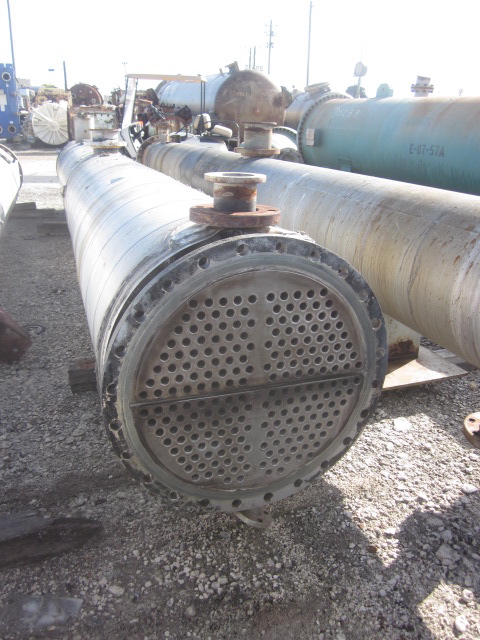 1075 sq.ft., Atlas, heat exchanger, Alloy 20 shell, 904L Stainless Steel tubes, .75" tube diameter, 18' tube - Image 4