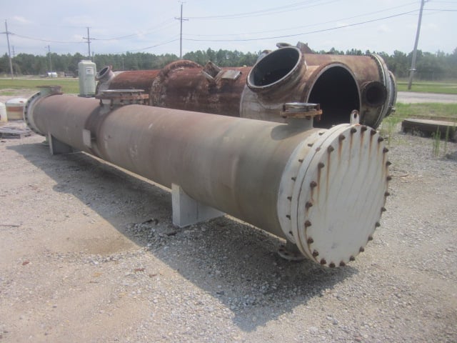 3230 sq.ft., 75 psi shell, 100 psi tube, Missouri Boiler, 300°F, .75" tube diameter, 20' tube length - Image 1