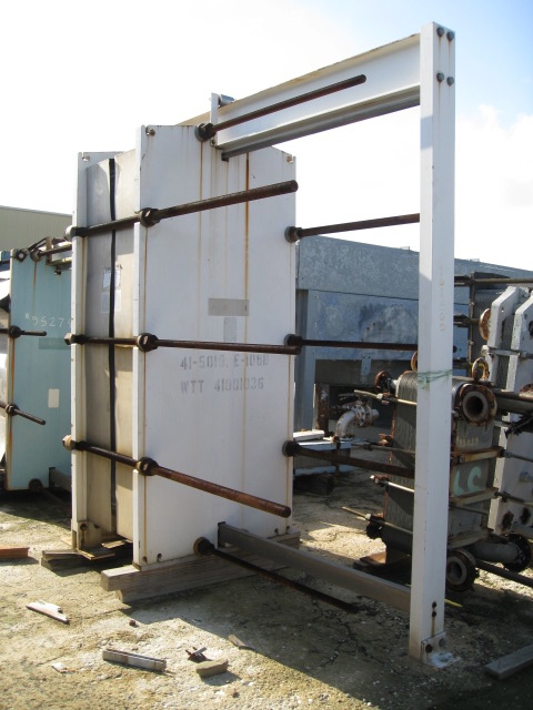 3842 sq.ft., Alfa-Laval, plate heat exchanger, 100FV psi, 212°F, 1995 - Image 5