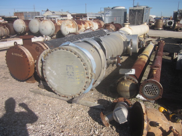 1744 sq.ft., 205, 101, Ohmstede, 300°F, .75" tube diameter, 10' tube length, steam condenser, 1988 - Image 2