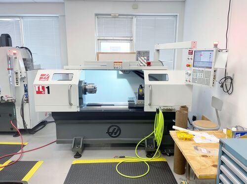 Haas #TL-1, cnc lathe, 20" swing, 11" swing over cross slide, 16" diameter x 30" L max, 7" chuck, 10 HP, 1800 - Image 1