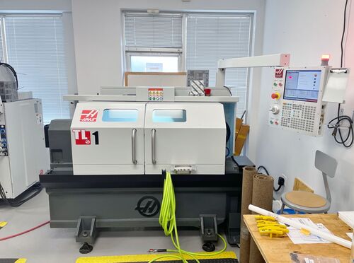 Haas #TL-1, cnc lathe, 20" swing, 11" swing over cross slide, 16" diameter x 30" L max, 7" chuck, 10 HP, 1800 - Image 2