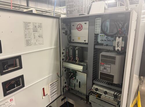 Haas #ST-30, cnc lathe, 21" dia x 26" L max, 10" chuck, 3" bar, 30 HP, 3400 RPM, 12 turret, rigid tap - Image 8