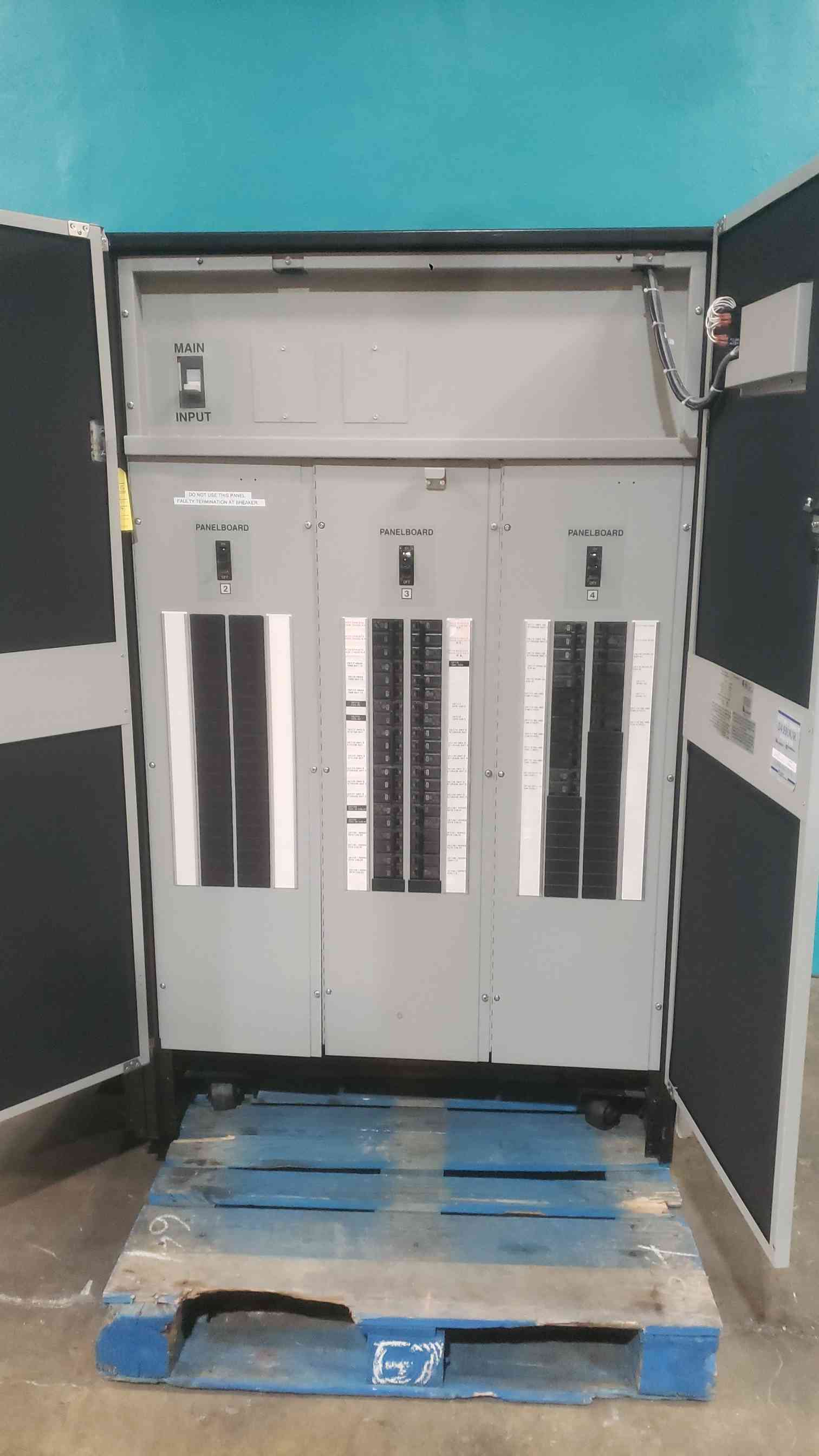 225 KVA Liebert #PPA225C, Power Distribution Unit Cabinet, GE Breakers - Image 3