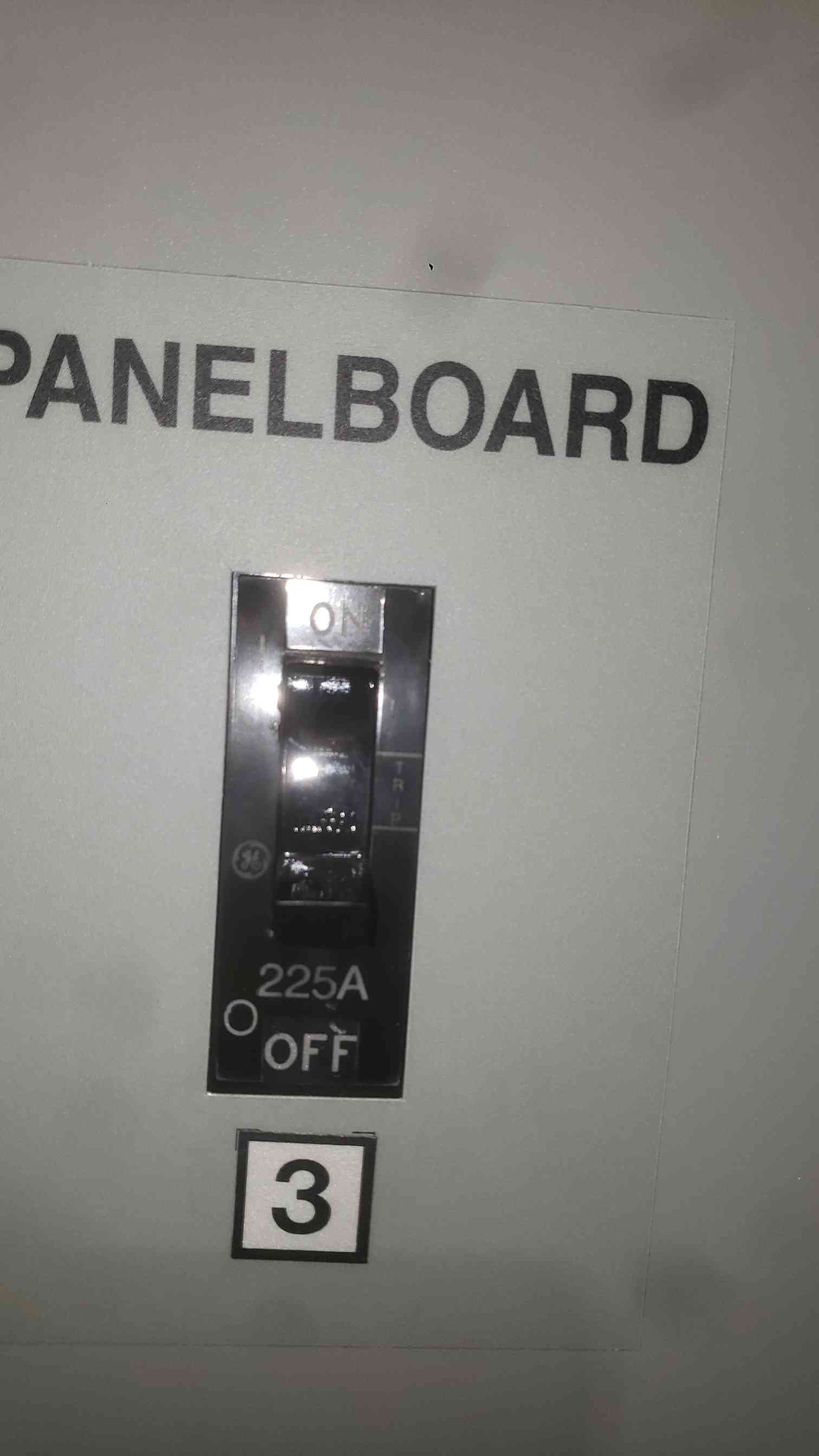 225 KVA Liebert #PPA225C, Power Distribution Unit Cabinet, GE Breakers - Image 6