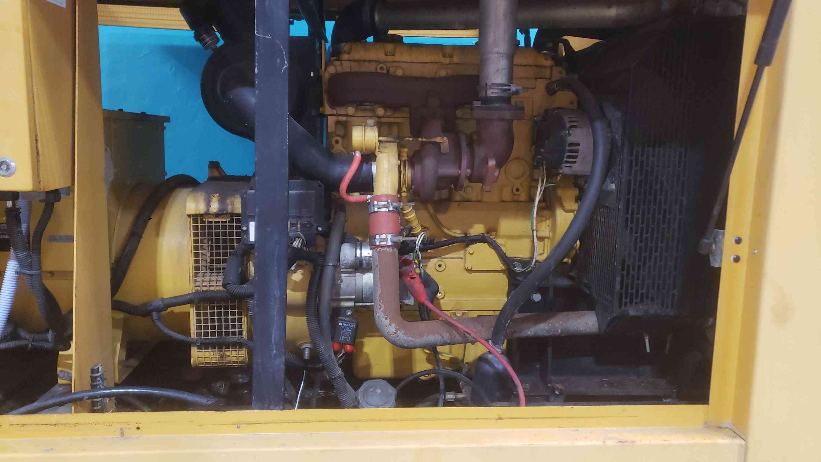 60 KW Caterpillar #D60-4S, diesel generator set, 120/240 Volts, 1 phase, CAT C4.4 Engine, 102 hours, AS IS - Image 4
