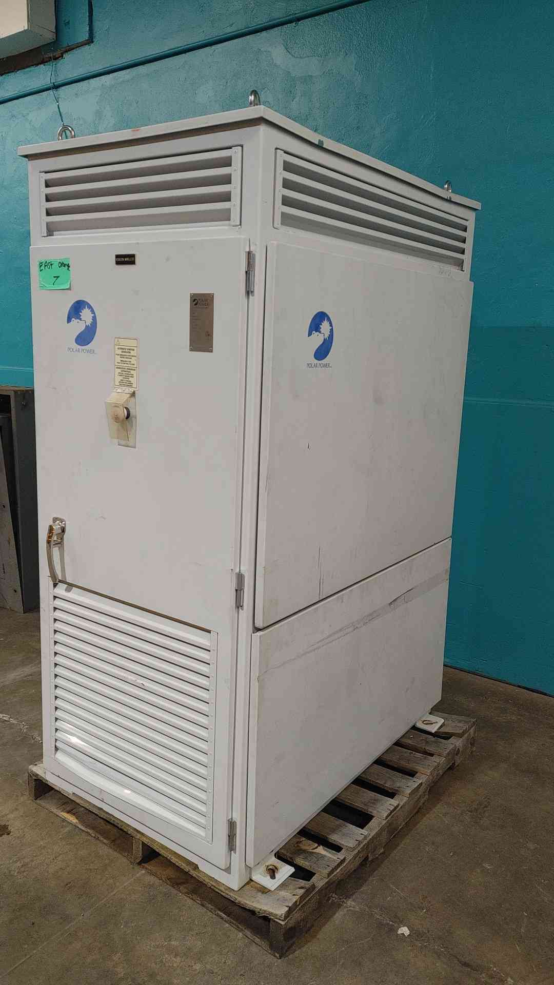 10 KW Polar Power #8220K, 48V DC Natural Gas Telecom Generator, Battery Backup - Image 4