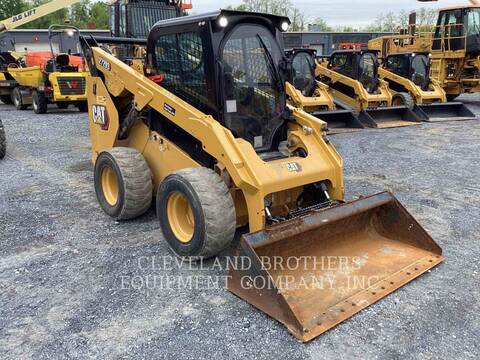 Cat 272D3, Skid Steer Loader, 304 hours, S/N: TY300471, 2024 - Image 2