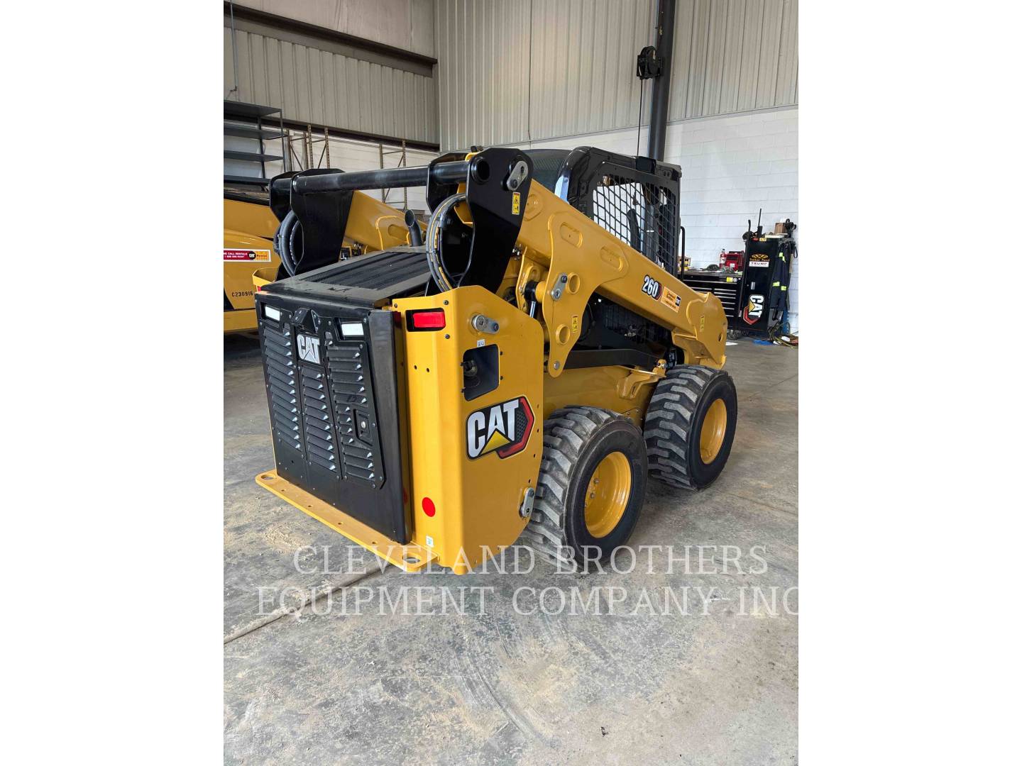 Cat 26005, Skid Steer Loader, 37 hours, S/N: 5L902847, 2026 - Image 3