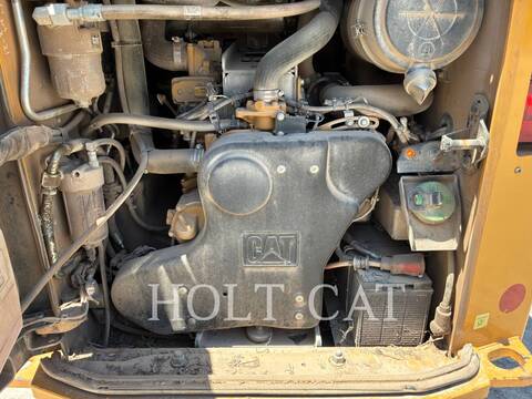 Cat 272D2 XHP, Skid Steer Loader, 405 hours, S/N: MD200295, 2016 - Image 7
