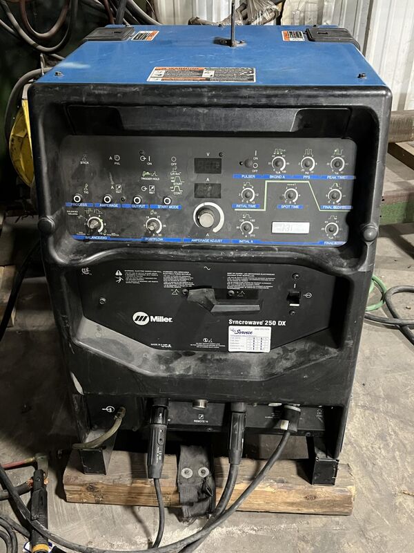 Jetline #LWC-168, 14' combination internal external longitudinal seam welder with Miller welder arc length - Image 9