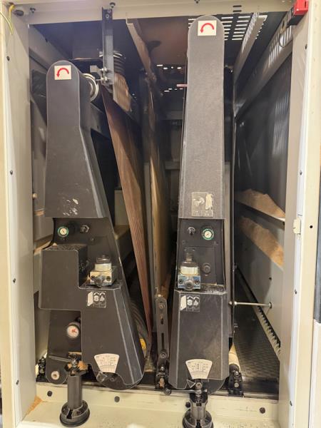 54" x 103" Viet #S1-223-RKRT-VN, 2-head abrasive belt sander, 2011 - Image 5