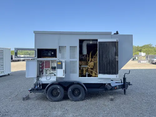 350 KW Caterpillar #3406C, diesel generator set, 480 Volts, 3-phase, 2440 hours, 519 HP, Tier 1, sound - Image 7
