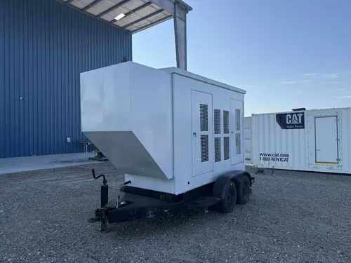 350 KW Caterpillar #3406C, diesel generator set, 480 Volts, 3-phase, 2440 hours, 519 HP, Tier 1, sound - Image 10