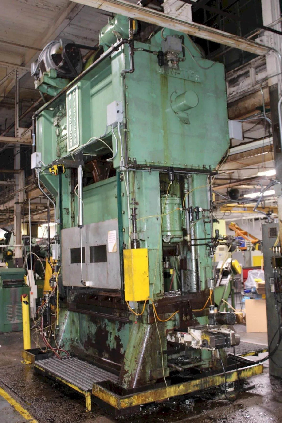 300 Ton, Minster #300-TON-SSDC, Straight Side Double Crank Press, 8" stroke, 36" shut height, 72" x 36" - Image 8