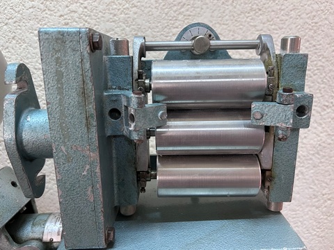 Erweka #AR-400-E, Laboratory Roller Mill, 3-roll, 400 RPM, 127 V. - Image 4