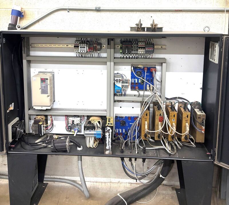 MultiCam #5000-Series, CNC Router, 5' x 20' table, 12-station tool changer, 10 HP, 24,000 RPM, 4-zone vacuum - Image 9