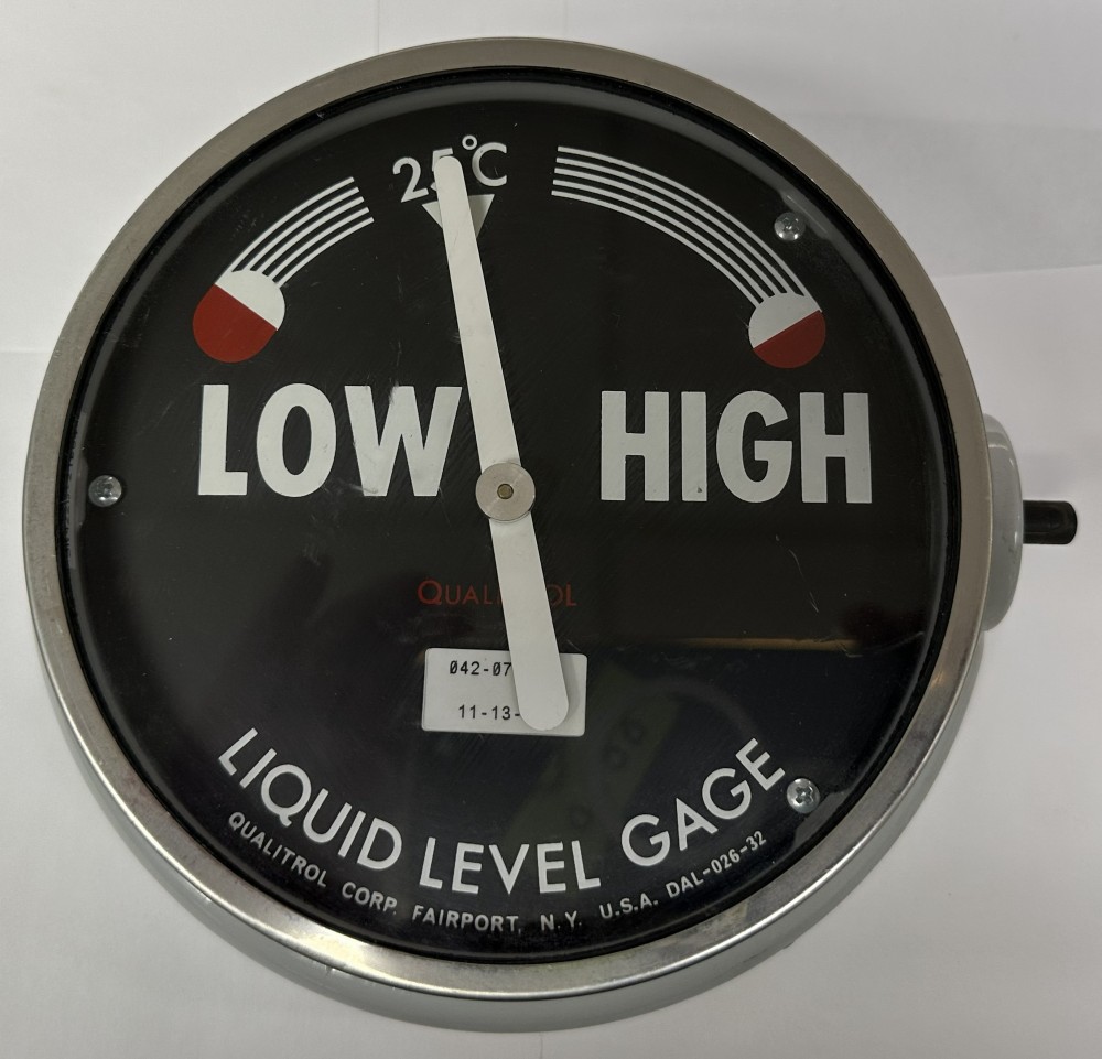Qualitrol Corp., Liquid Level Guage, Model DAL- 026 -32 - Image 4