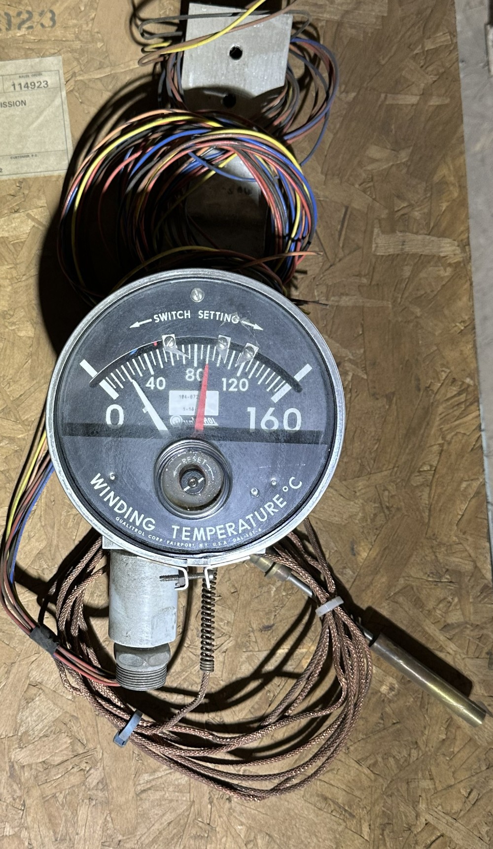 Qualitrol Corp., Model DAL-101-6, Winding Temperature Indicator, 0 - 160C - Image 3